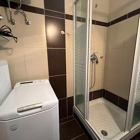 Pelagio Apartament *